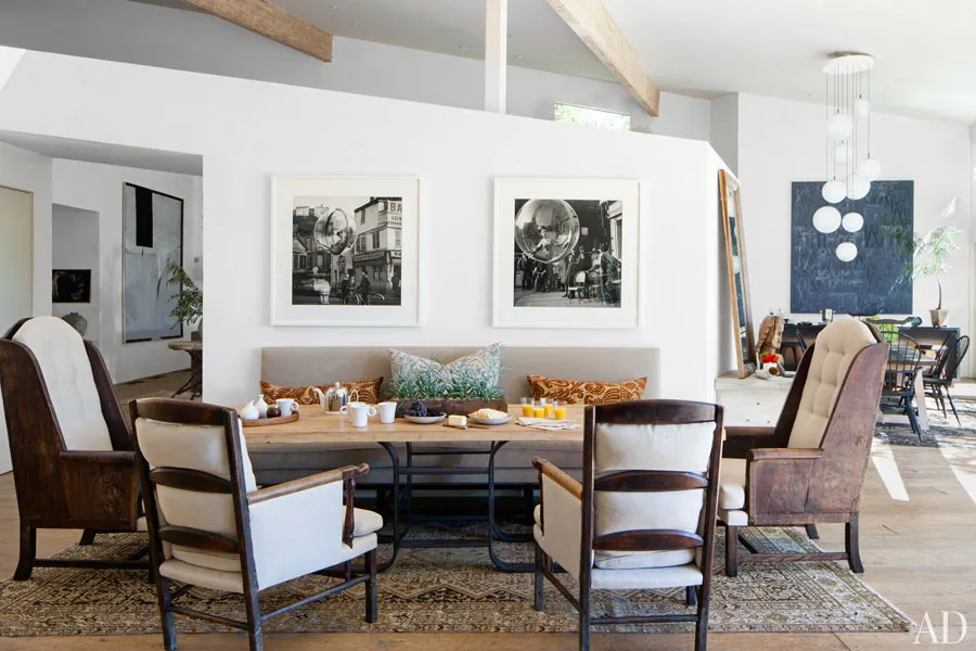 Patrick Dempsey's living room with hardwood floor and a nice carpeted lounge area
